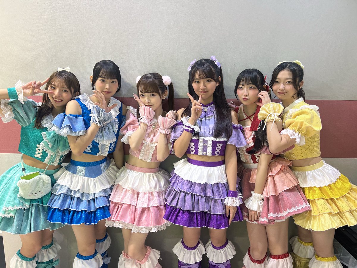 shook the SELENE
ありがとうございました！

◆11/3(月祝) 
【秋葉原アイドルサーキット vol.5】
📍TwinBox GARAGE
🎤11:30-11:50
📸12:10-13:10
🎁私物サイン
⚠️特典会時 物販卓にて、整理番号を提示していただいた後、券を配布させていただきます。