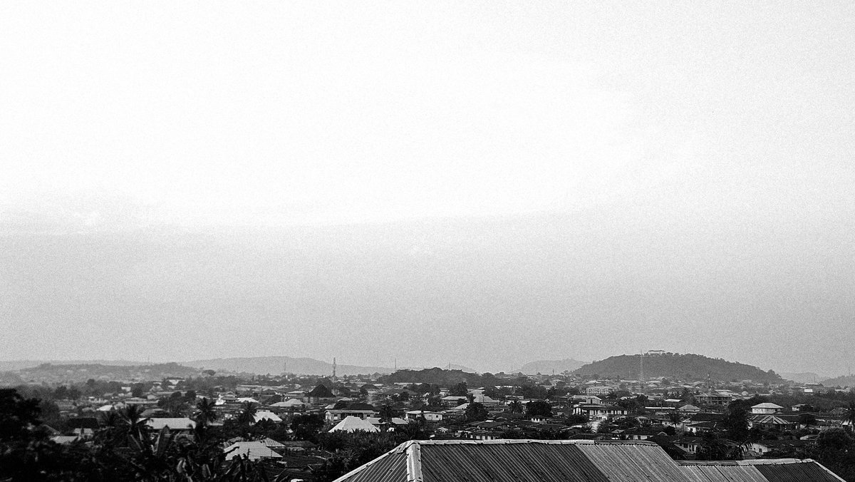 _cyph__'s tweet image. GM CT and Happy Sunday 💜✨️

Took this picture from the back of my house and I think its a nice view
Hopefully the algo lets this tweet reach the right audience 

BTW, New day, new chance to build your onchain identity with @idOS_network

Every verified profile, every quest,…