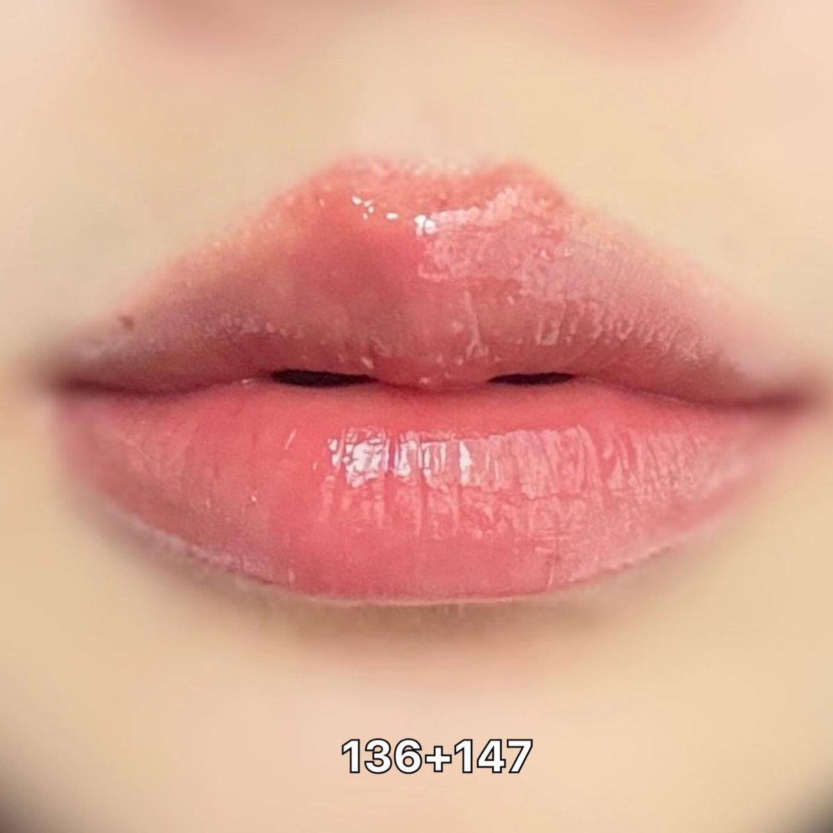 Laka 2สีนี้ ควรค่าแก่การตำนะ 136กับ147 คนละมู้ด แต่ทาได้ทุกวันอ่ะ ติดทนทิ้งสเตนสีเดิม ทาใหม่อีกรอบก็ได้สีเดิมมม เริ่ด ทาแล้วปากไม่แห้งด้วยอันนี้ชอบมากยังชุ่มชื้นอยู่ ส่วนตัวชอบทาผสมๆกัน  ได้ฟีลอีกแบบเลย ต้องตำๆๆๆๆ