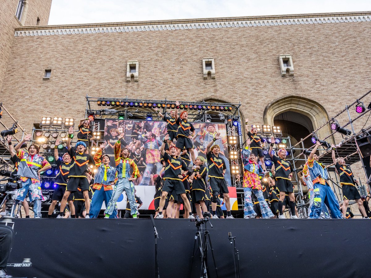 DtimesDream's tweet photo. #USJ スペシャルダンサーズとのコラボ！
ユニバーサル・スタジオ・ジャパン 早稲田祭「SHOCKERSコラボステージ」
本日11月2日開催
学生たちの“NO LIMIT!”なチャレンジを応援する、超元気なパフォーマンスを披露☆
詳細→https://t.co/Q18z7l3sgf https://t.co/6ifPi0PzVs