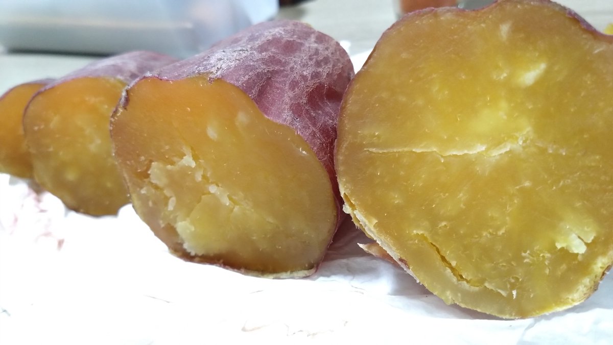 焼き芋♡タヌキくん 焼き芋♡タヌキくん