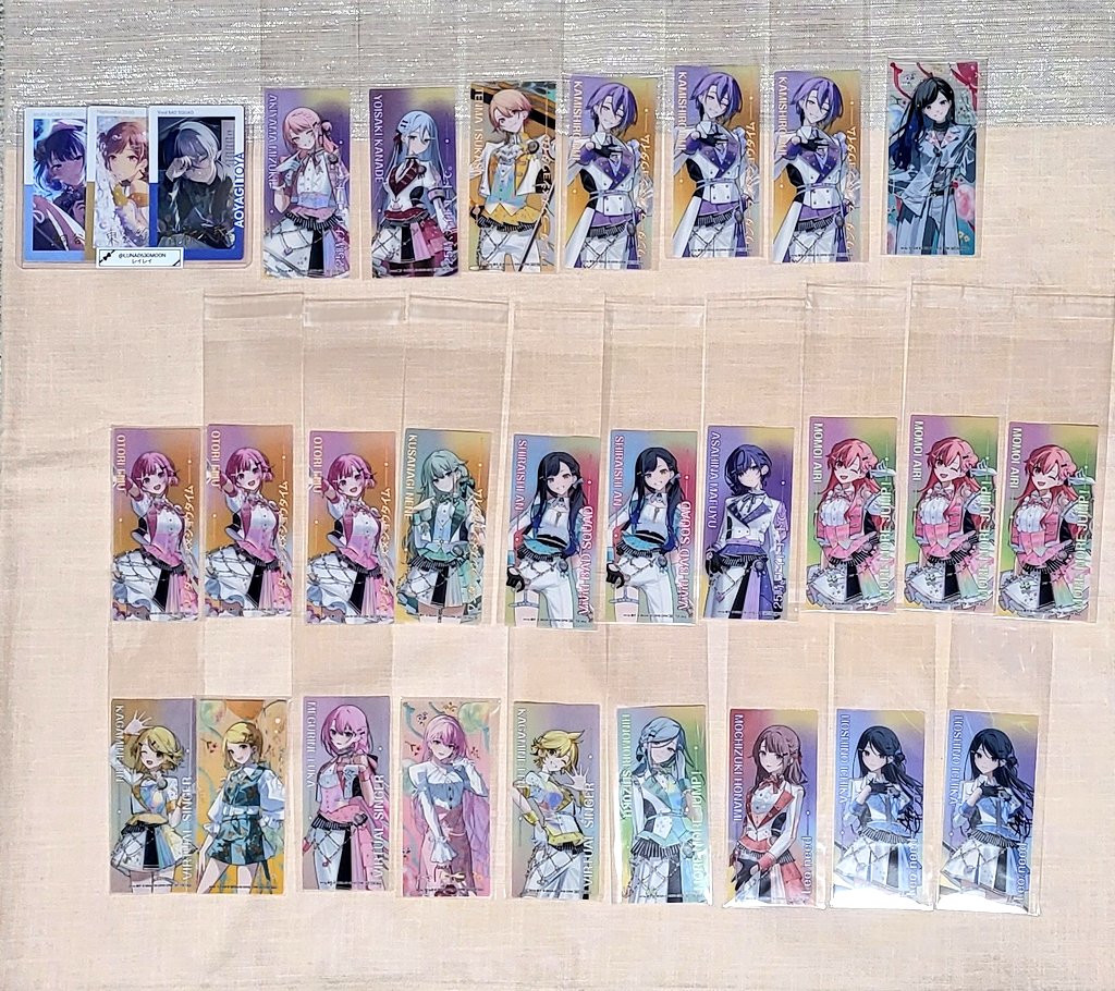 プロセカ アニメイト 特典 感謝祭 5周年 クリアしおり 交換

譲：杏 類 司 えむ 寧々 瑞希 奏 まふゆ 雫 愛莉 一歌 穂波 ルカ リン レン

求：5周年 冬弥 絵名 遥 志歩

1段目⇆冬弥のみ
2段目⇆冬弥、絵名のみ
3段目⇆すべて◎

3段目含む方、纏めて優先
プロカ必読