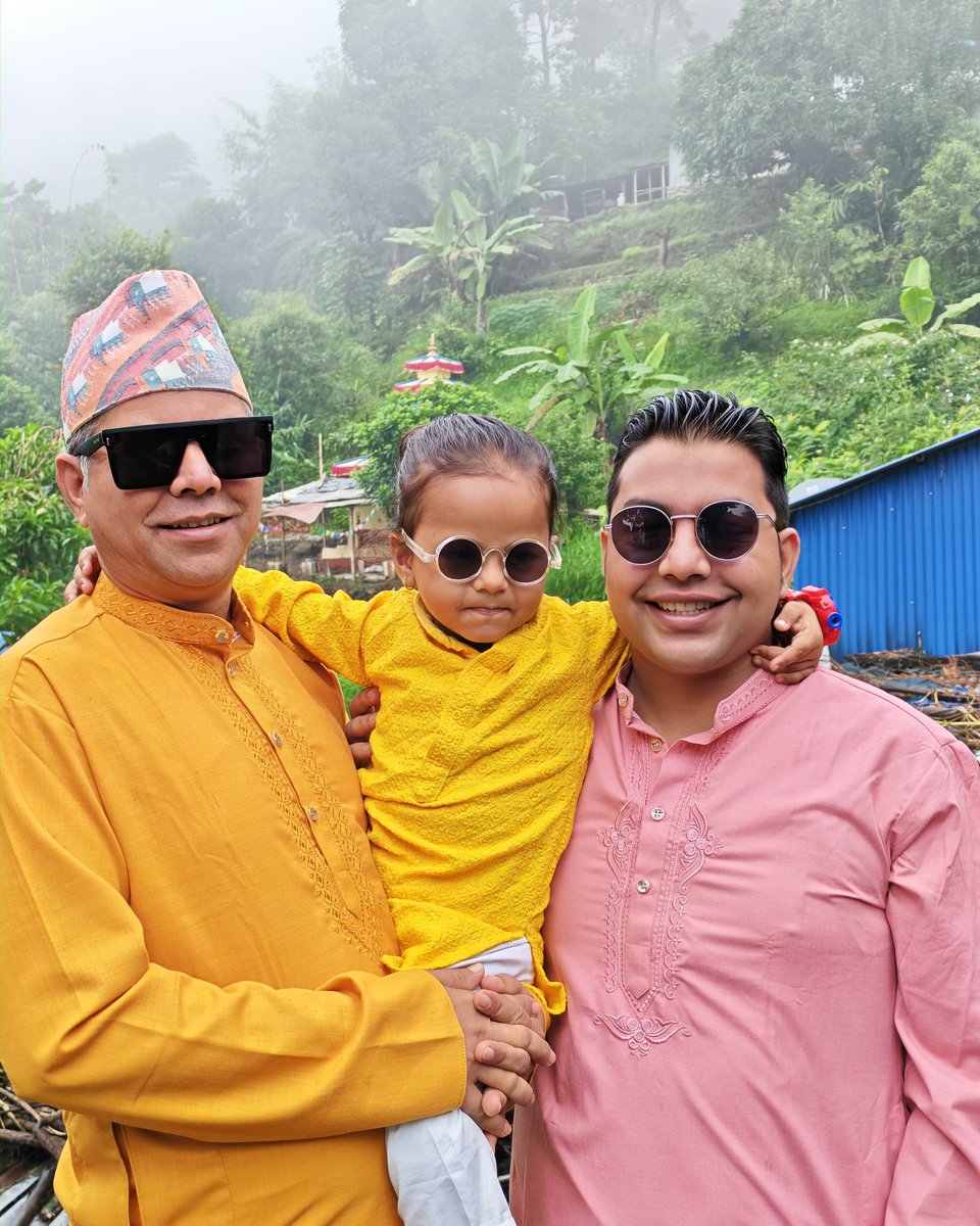 deviprasad32's tweet photo. ग्यालरी बाट https://t.co/6VZoptnKe6