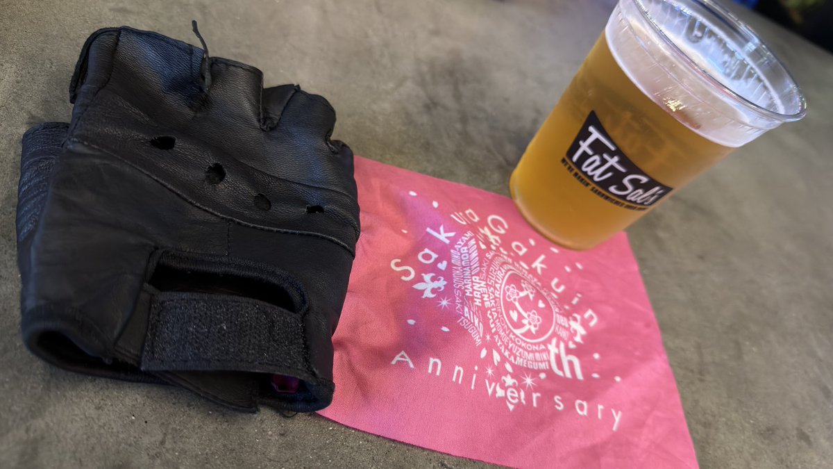 LombaxMetal's tweet photo. 🤘🌸🍻
#ベビメタ https://t.co/sZxO6ZtyJY