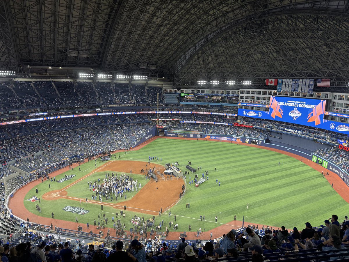 Worst L I’ve ever witnessed live in my 30 years of life :(. 

We gave up a homer to the 9 spot on a 3-2 count in the 9th inning to tie the game..

The Blue Jays were 4 strikes away from winning the World Series.