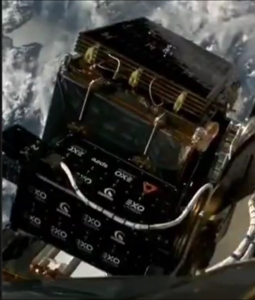 Congrats to <a href="/ferganispace_/">Fergani Space</a> and <a href="/GumushAerospace/">GUMUSH AeroSpace</a>  for successfully deployment…
Thx <a href="/SpaceX/">SpaceX</a> for this beautiful pictures