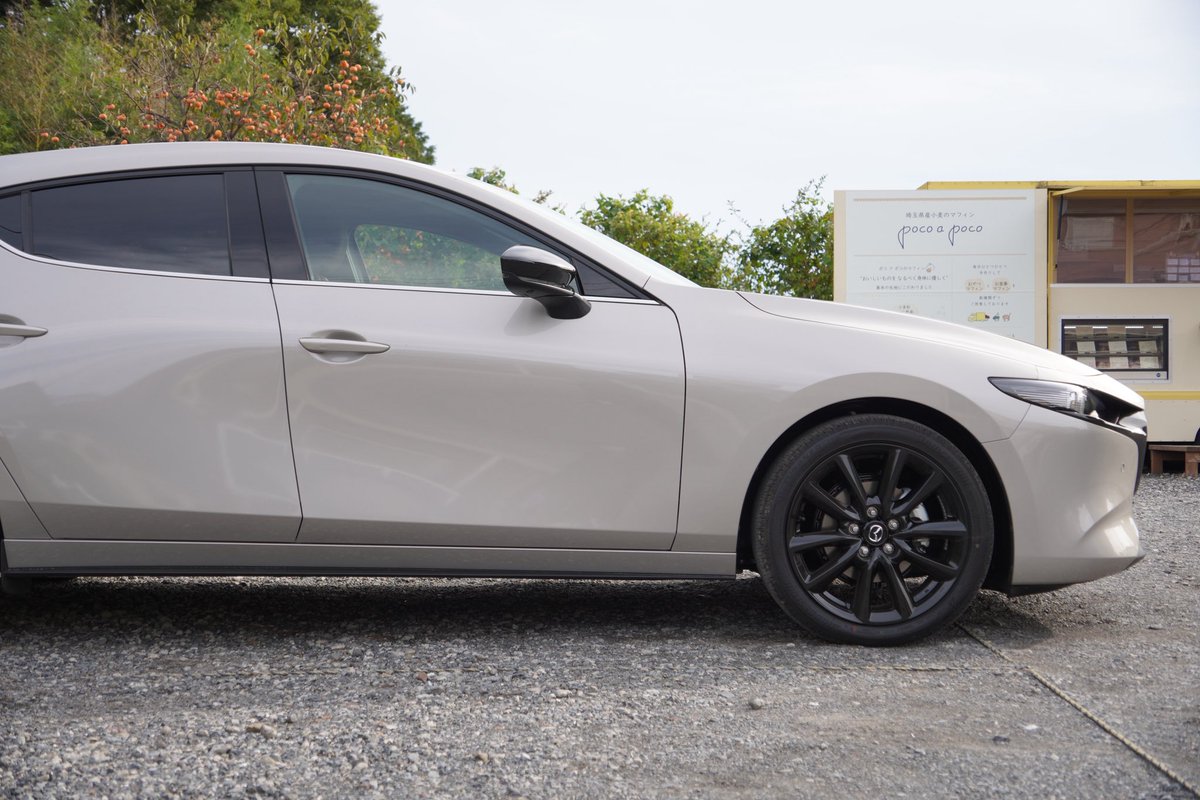 Komonoooo's tweet photo. その2

MAZDA3

#おやツーリング https://t.co/WLFjA91ycK