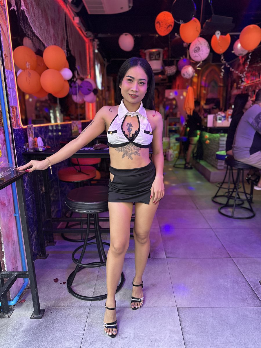 Qizni hoqna qilishini tomosha qiling Sadomazoxistik porno videolarni onlayn tomosha qiling