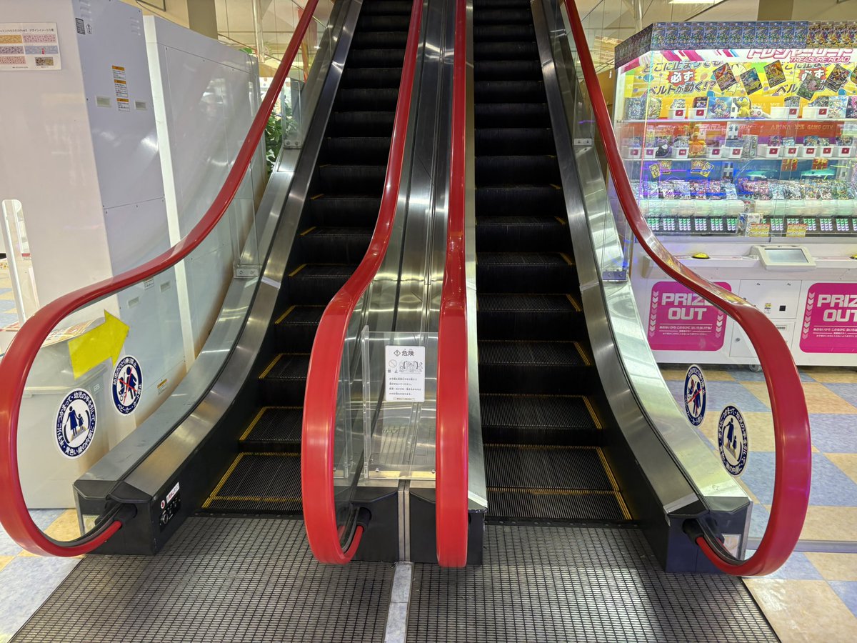 しゃんしゃん様 ナイロンシャインサテンブルゾン | human woman（ヒューマンウーマン