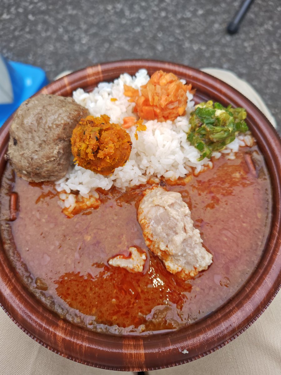 immature6's tweet photo. 昨日に引き続き今日も神田カレーグランプリへ
RAKUSPA0010 近江牛サウナカレー
1899 お茶の水　1899和出汁キーマカレー
オオドリー　黒毛和牛2種の無水チーズキーマカレー
TOKYO MIX CURRY トマトチキン＆自家製！！黒毛和牛ハンバーグ https://t.co/PAO4iuFJSD