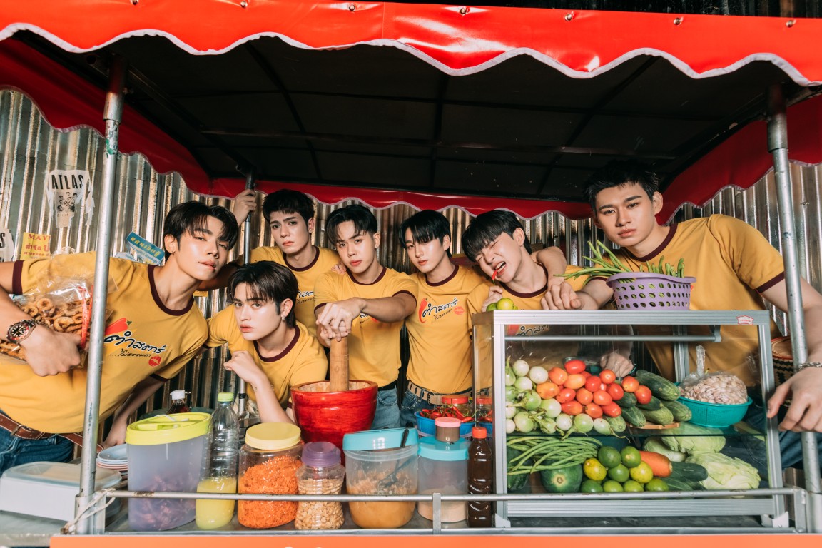 otpc_story's tweet image. TPOP ทำถึง!!! จาก “วงมังคุด” สู่ “วงส้มตำ” ความแซ่บแบบไม่ธรรมดา

#ATLASSOMTAM_MV
#ส้มตำไทยใส่แอทลาส
#ATLAS_SOMTAM
#ATLASth #ATLAS_th

อ่านข่าวเพิ่มเติมได้ที่ web.facebook.com/OneTruthPressC…