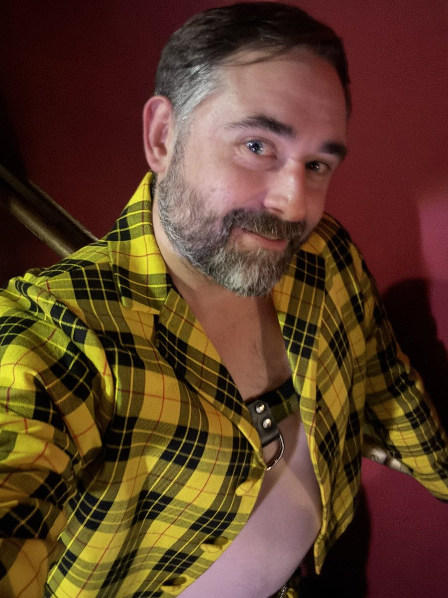 Cher Horowitz making an appearance at Spookmince tonight. Always such a fun time! Now to bed. 😮‍💨