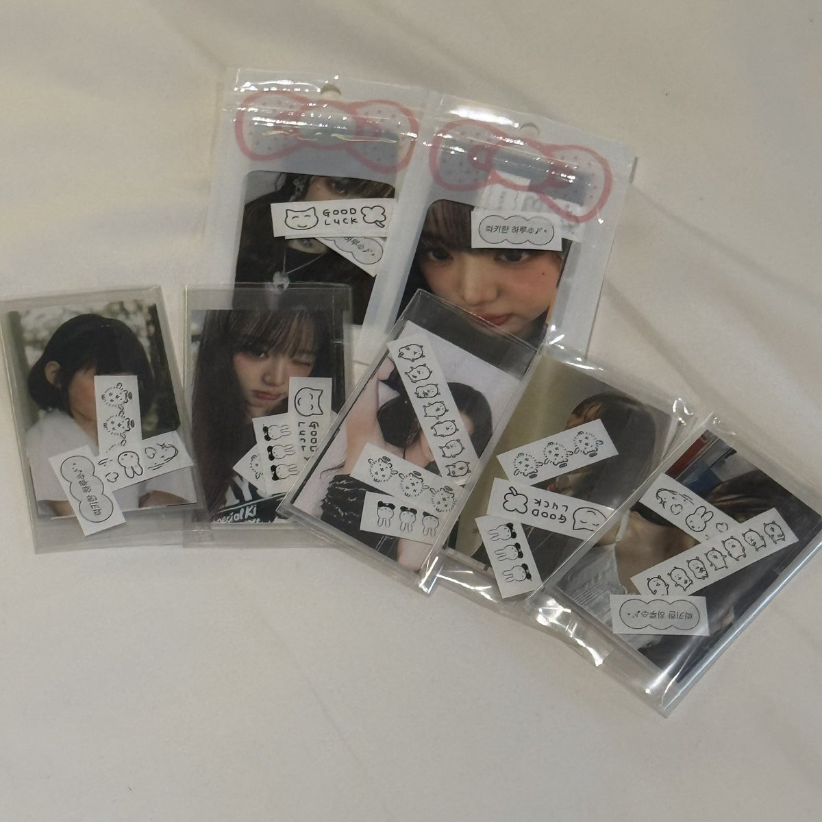 버스가 막혀서 지하철 타고 가고 있어요!!!
사첵 시간 앞뒤로 나눔 해요🫶
멘이나 뎀 주세욥 ✨