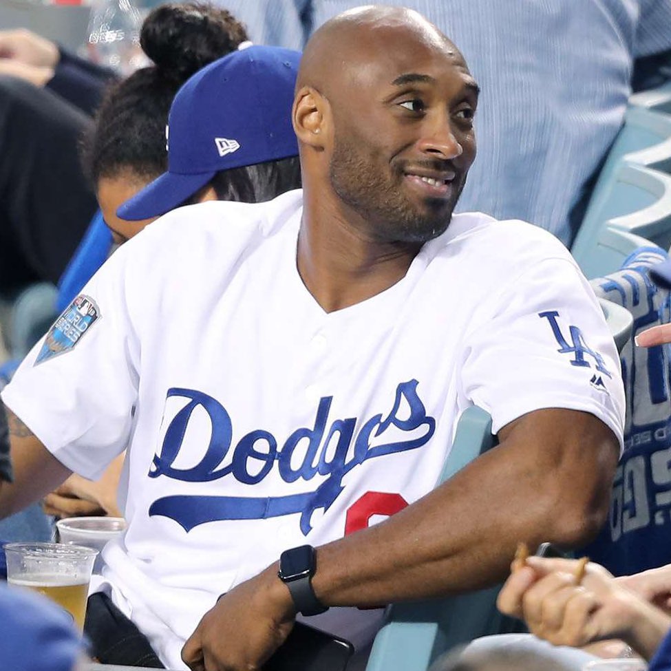 LakeShowYo tweet media