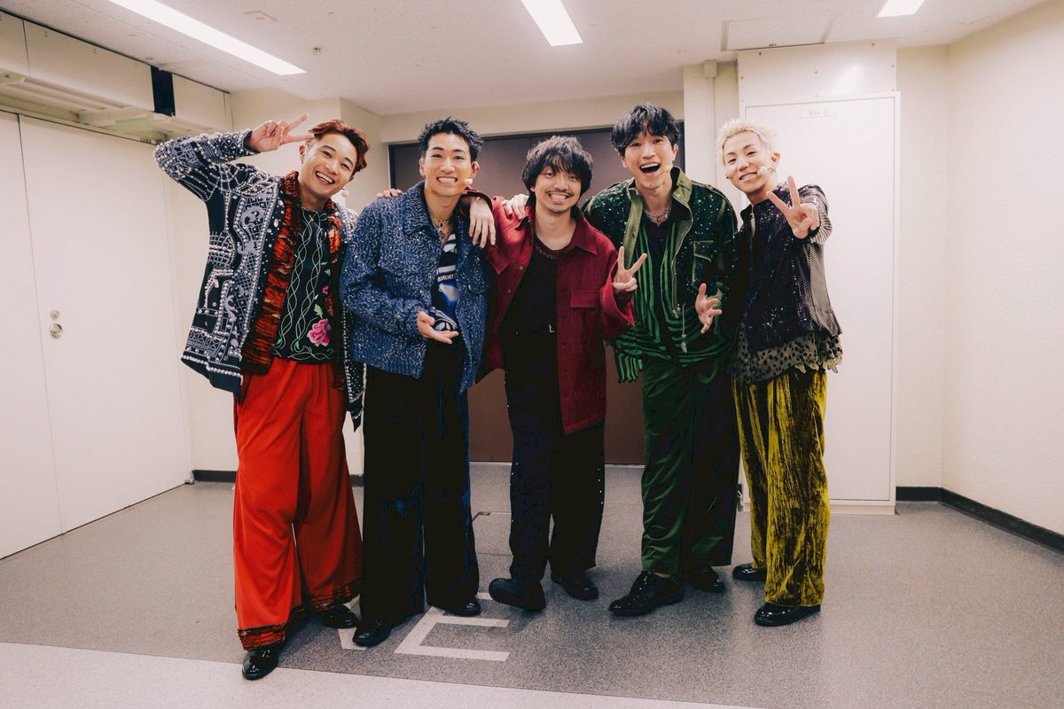・
【 s**t kingz Dance Live in 日本武道館「LANDING」 - DAY2 】

Thank you !!

▶︎Special Guest
#三浦大知 <a href="/DAICHIMIURAinfo/">三浦大知【公式アカウント】</a> 

▶︎Collaboration Performance
No End feat. 三浦大知
愛が呆れ果てるまで feat. 三浦大知, SKY-HI
Popping! 

#シッキン武道館 #LANDING
#stkgz #シッキン