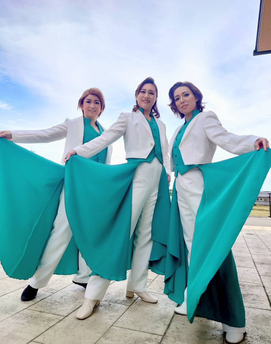 【ご来場ありがとうございました🥰】

永明ショー終演致しました！
お越しいただいた皆様
ありがとうございました🫶🏻︎💕︎︎

さて次は、11/23(日)に
群馬県庁にてぐんまフランス祭りに
出演致します🇫🇷！

本日よりも長尺で、初公開のレミゼ楽曲も準備中です🫣

ぜひお待ちしています✨