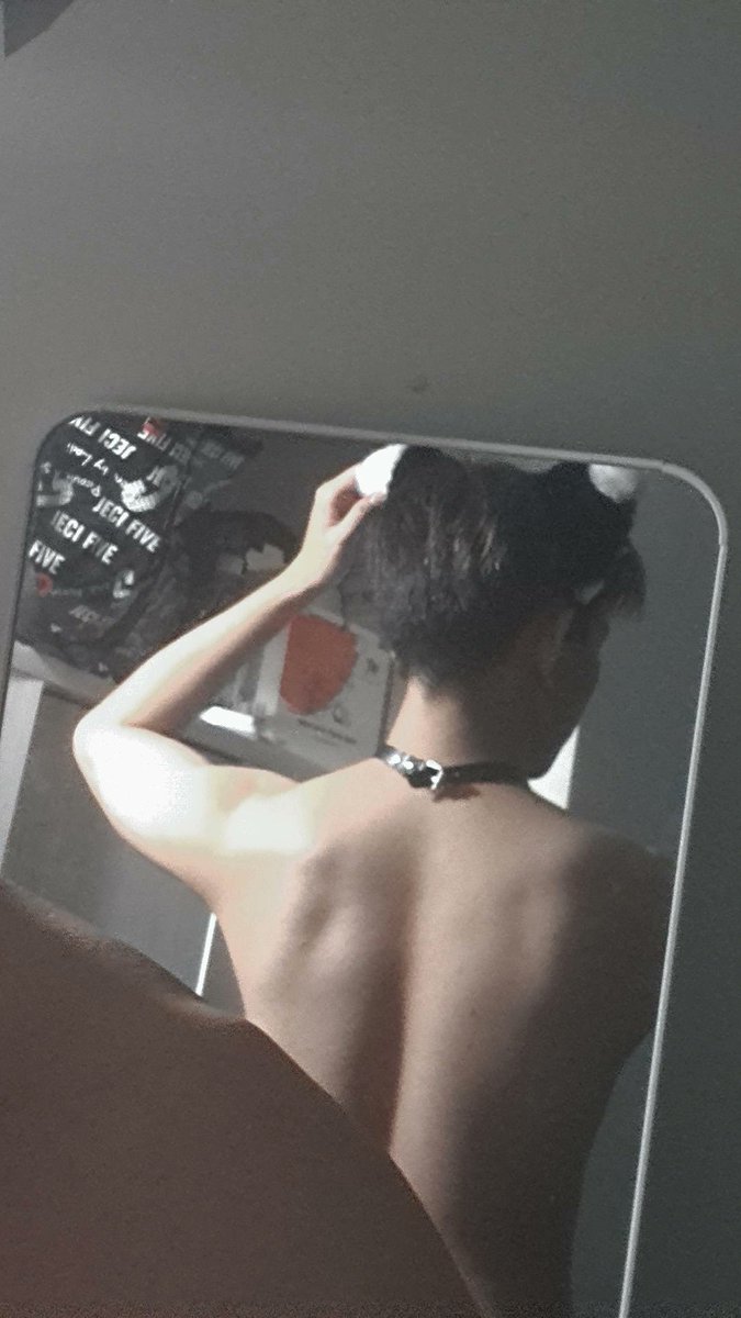 Giữa đêm bé mèo bị hứng sảng... anh chủ nào giúp mèo được hong 🐱🥰