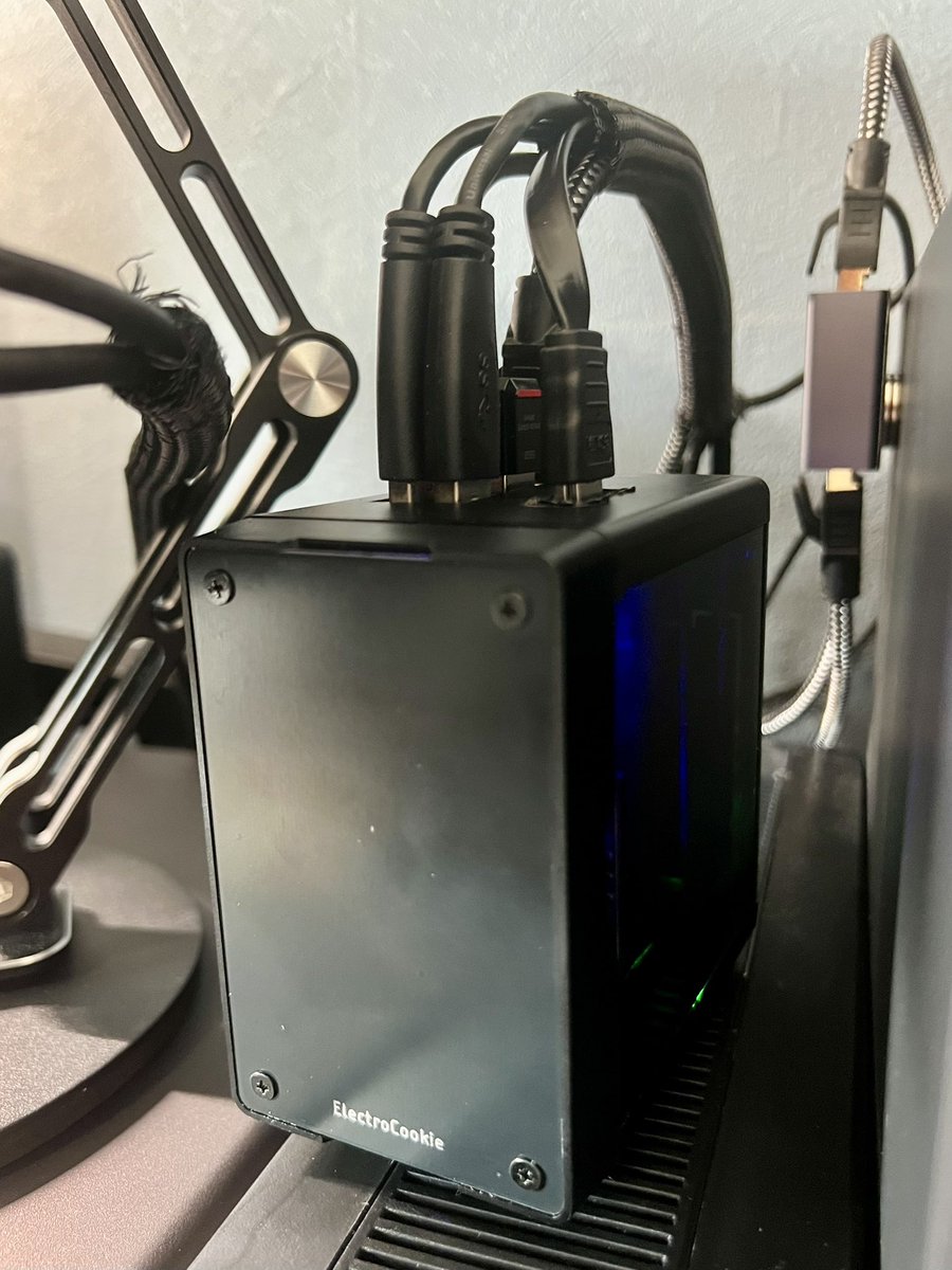 ウリボー様 うりぼー 🦏 半導体系Activity派／🍅植物工場運営中🥔 on X