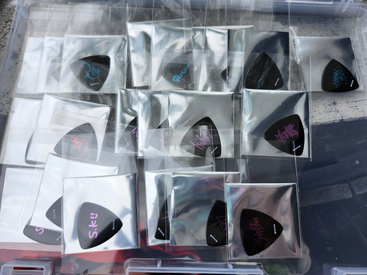 【交換】DIG-ROCK ディグロ IGNITE 購入特典ピック

(譲) つぐみ 充弦 雲雀 黒乃 響 翔舞 詩音 想吾

(求) 真白1⃣ 

❤️会場手渡し
❤️初回ツイフィ必読