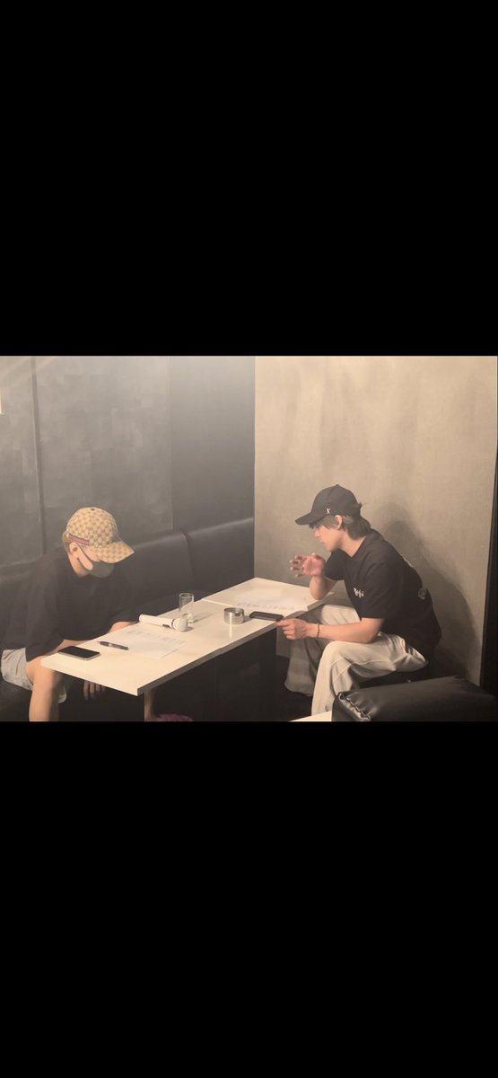 Fource_NewBirth's tweet photo. あれから2ヶ月🥴

#歌練習
#札幌
#４人組
#デビューにむけて
#Fource https://t.co/7cUvTooRQd