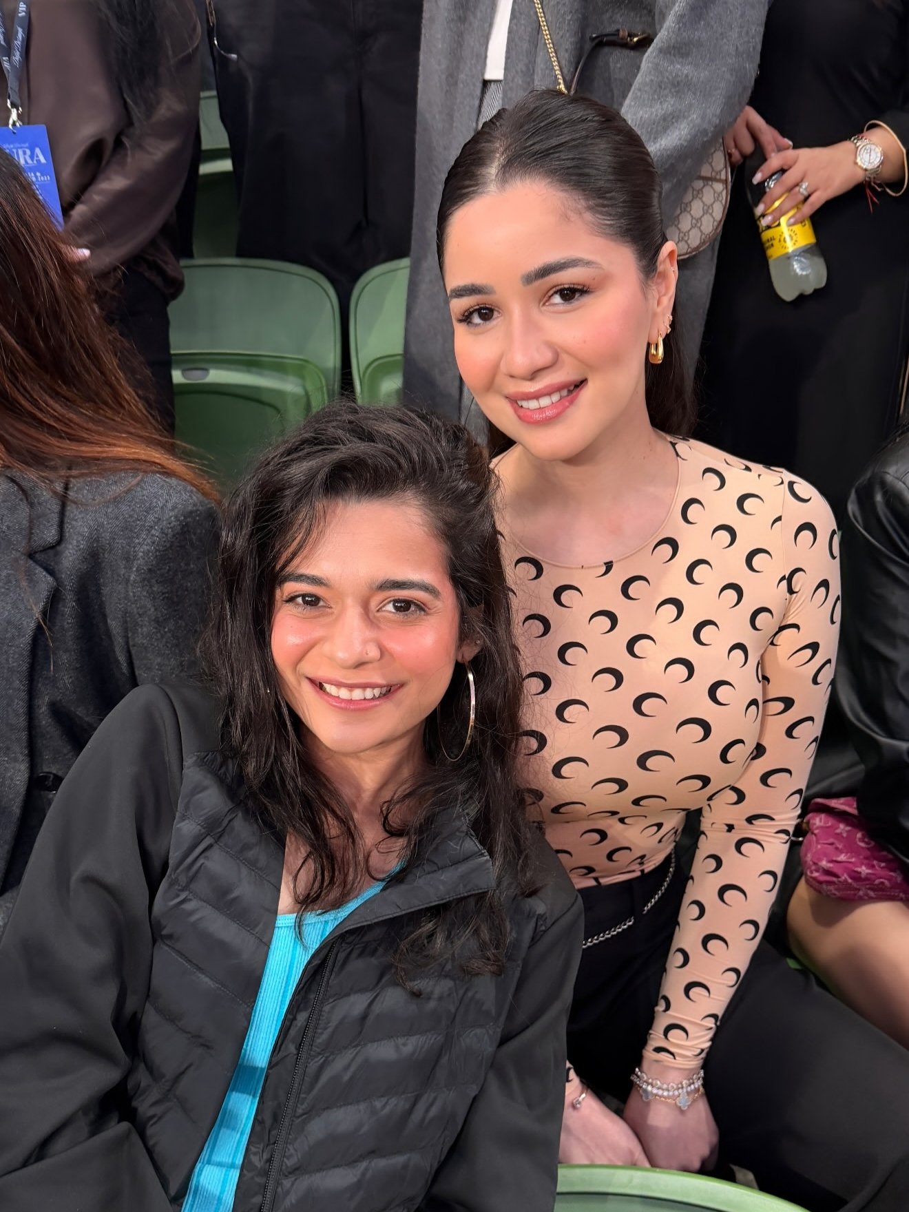 G4uDZKzXEAA19JR?format=jpg&name=large