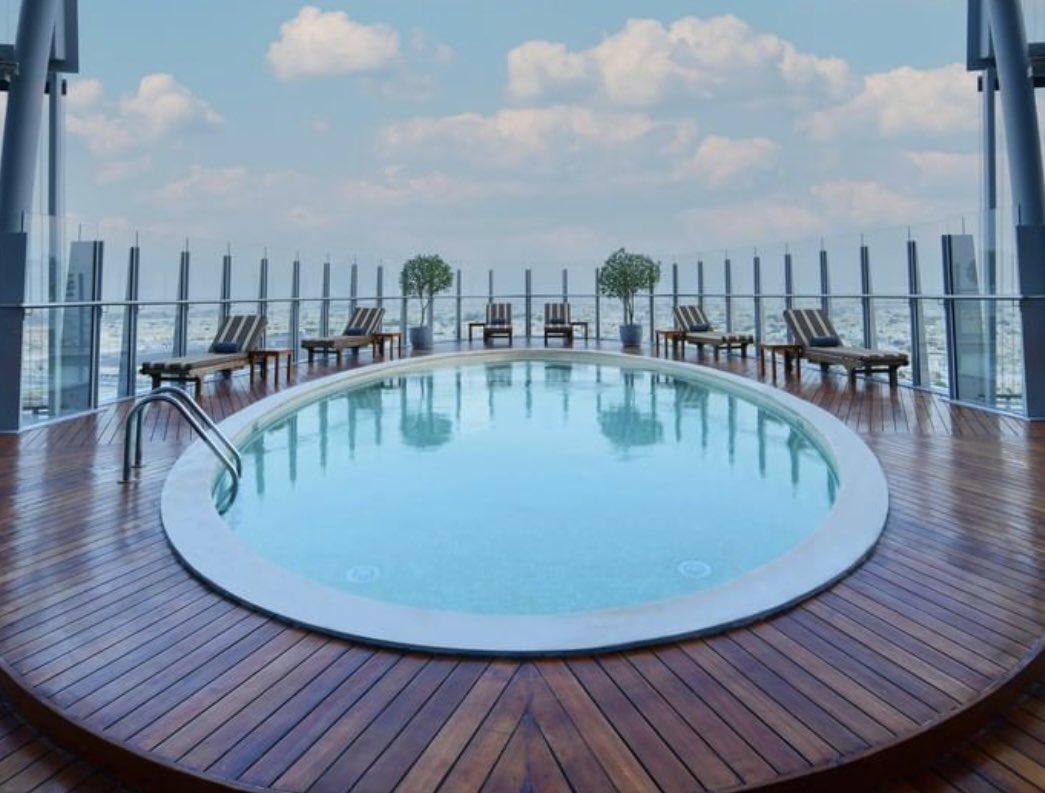 luxurygroup's tweet image. In the heart of exciting Doha, Qatar. This is The Torch Doha. Five-star luxury hotel with spectacular views, gourmet dining, heavenly spa and superb service. #dohaqatar #dohaluxuryhotels #luxuryhotels #fivestarhotels #besthotelsindoha thetorchdoha.com.qa