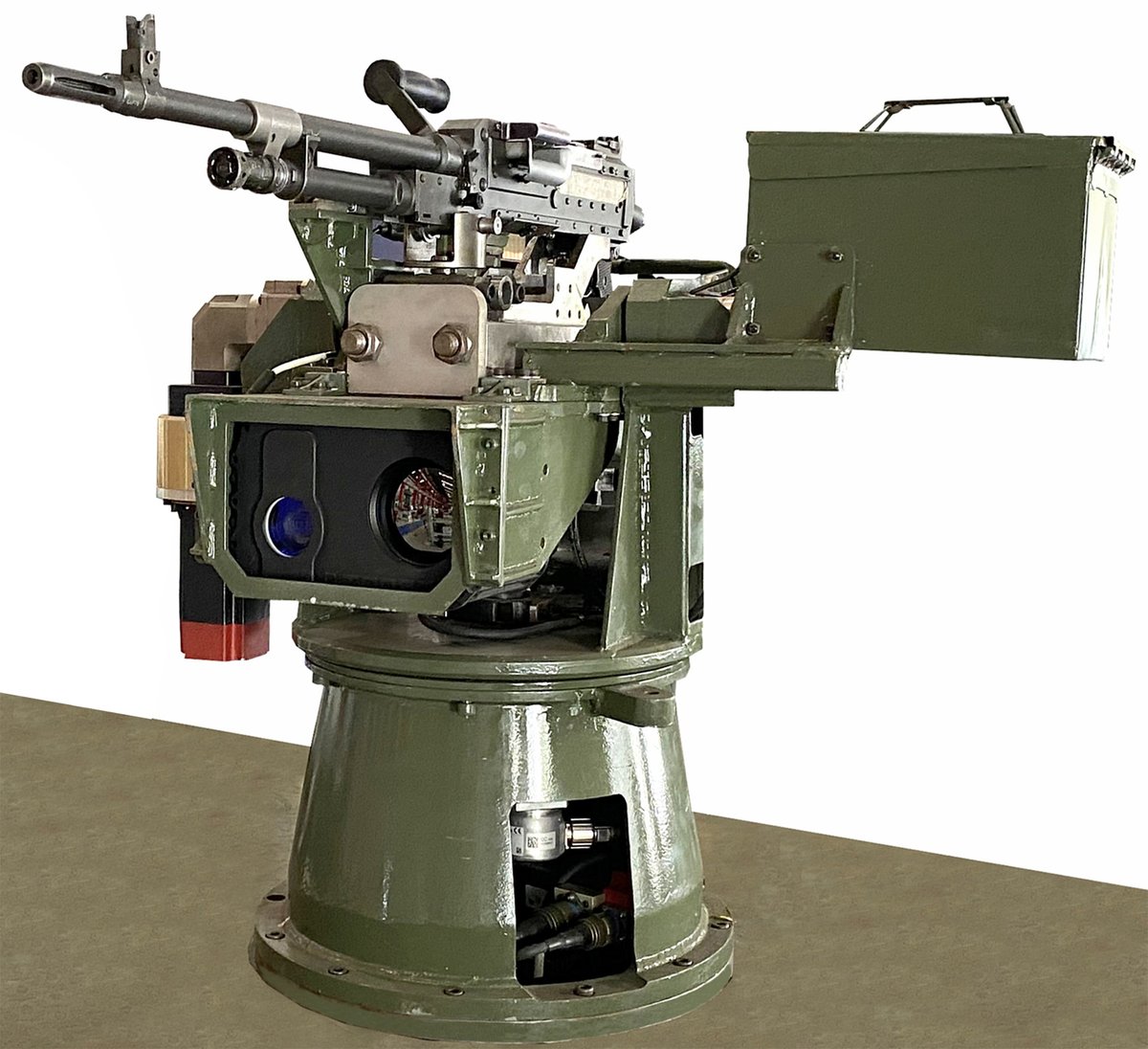 XClassHero's tweet image. #RCWS from Chakan based #EPHL India (scalable).
Inducted on #TASL #WhAP 8x8

-Stabilized (for navy) with 360° azimuth rotation &amp;amp; adjustable elevation (-10° to +60°)
-operation: joystick/integrated display
-EO/IR, laser rangefinder, Target acquisition: 2-4 km
-IP67, -40°C to +55°C