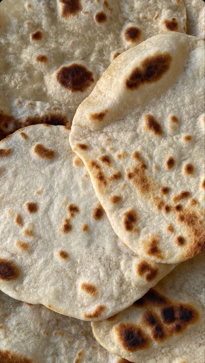 المال وسيلة راحة… لا وسيلة تفاخر.

– القيم تسبق الأرقام.
#صباح_الخير