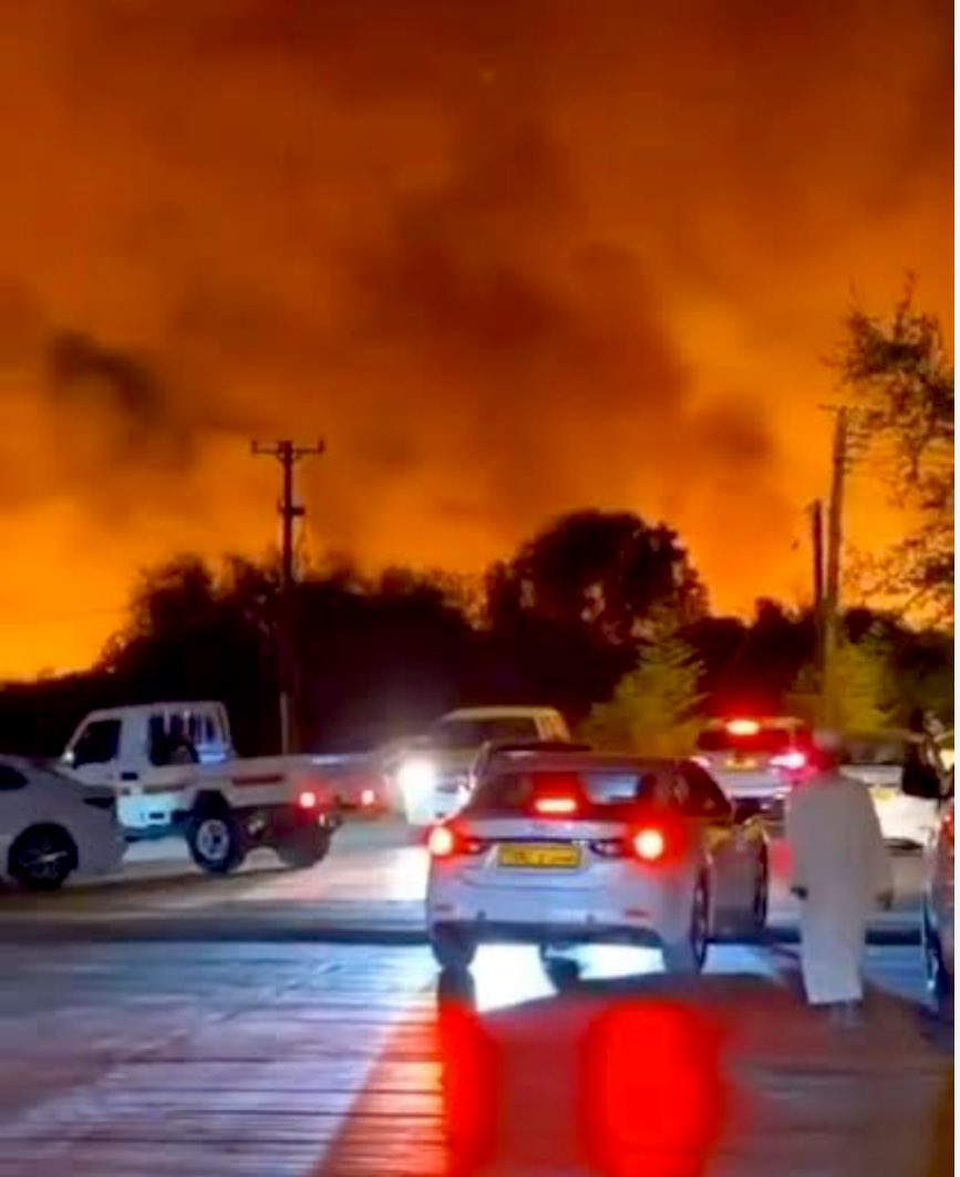 تقديرنا العميق لجهود شرطة عمان السلطانية و الدفاع المدني والإسعاف، والخدمات الهندسية وزارة الدفاع ومكتبي سعادة الشيخ المحافظ ووالي نزوى وبلديات الداخلية وشركة نماء للكهرباء وفريق نزوى الخيري ولكل المواطنين والمشايخ الذين لبّوا النداء وساهموا في تنظيف الوادي وإعادته كما كان ونزوى