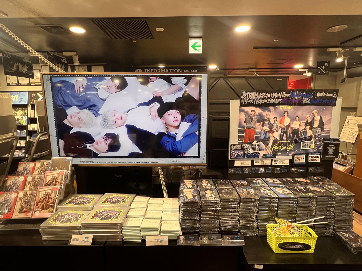 タワ渋andTEAM】 KR 1st Mini Album『Back to Life』 限定特典付き1F