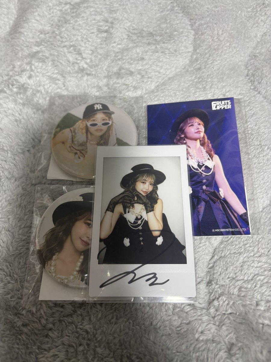 ive ガウル サイン入りチェキ (写真追加しました) ive ガウル サイン入りチェキ (写真追加しました) ive ガウル サイン