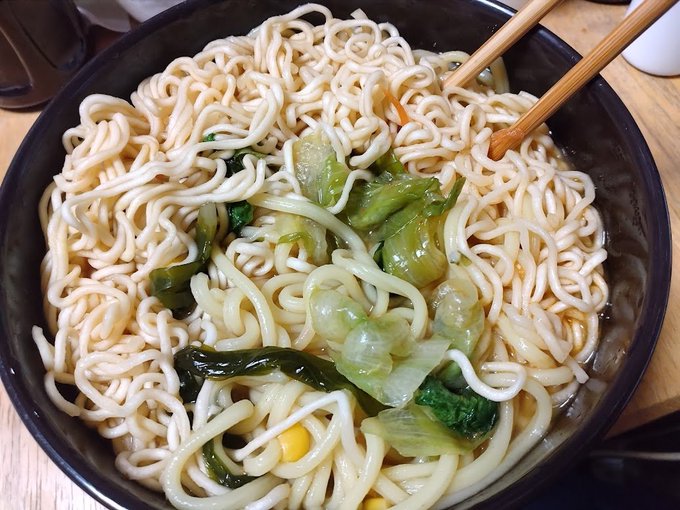 袋麺という安牌に落ち着いたのねん🍜(*/∇\*)w