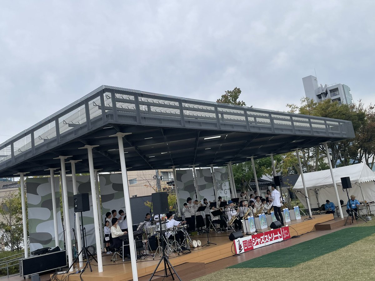 FreeHillsJ.O. tweet media