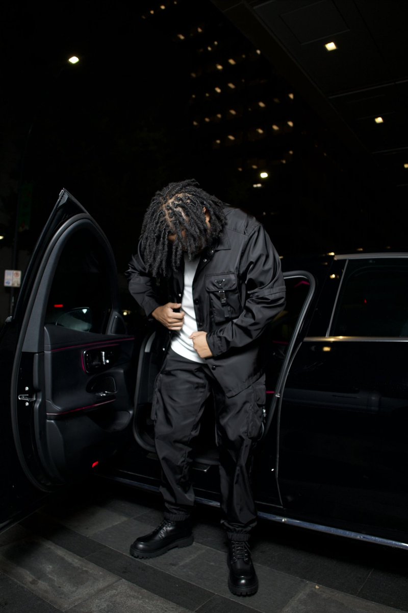 1kdniel's tweet image. im prada me