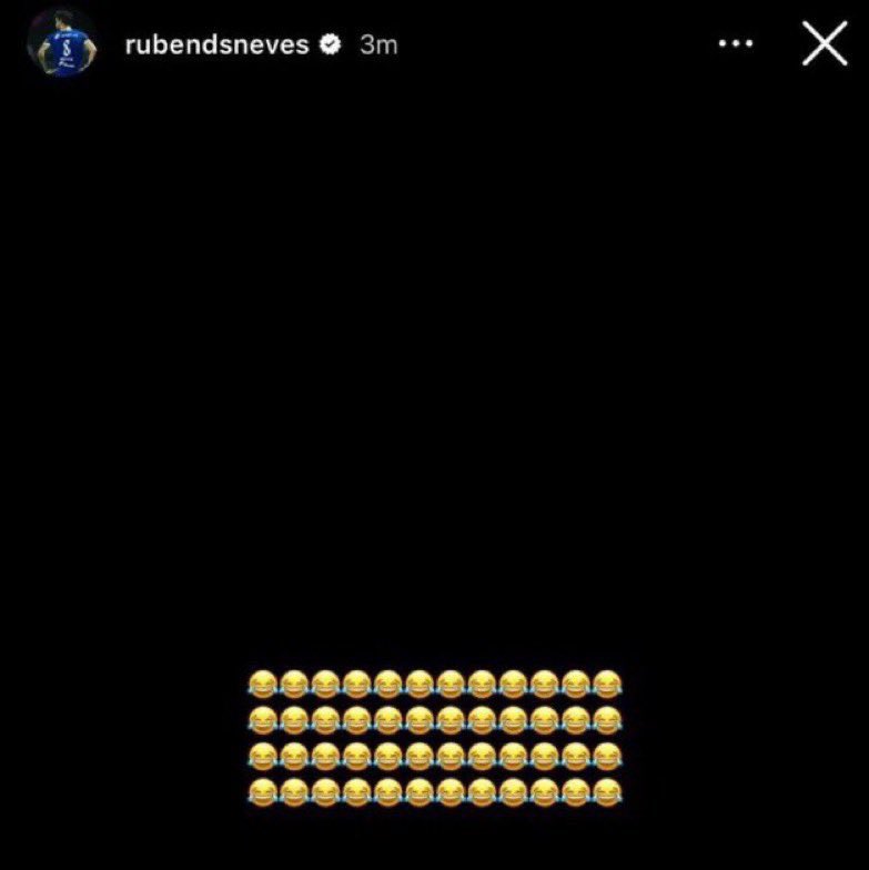 تشويه الدوري السعودي والتلميحات بتوحيه البطولات تستحق التدخل من لجنه الانضباط ضد روبن نيفيز  وايقافه 

نتمنى ان تقوم لجنه الانضباط بدورها