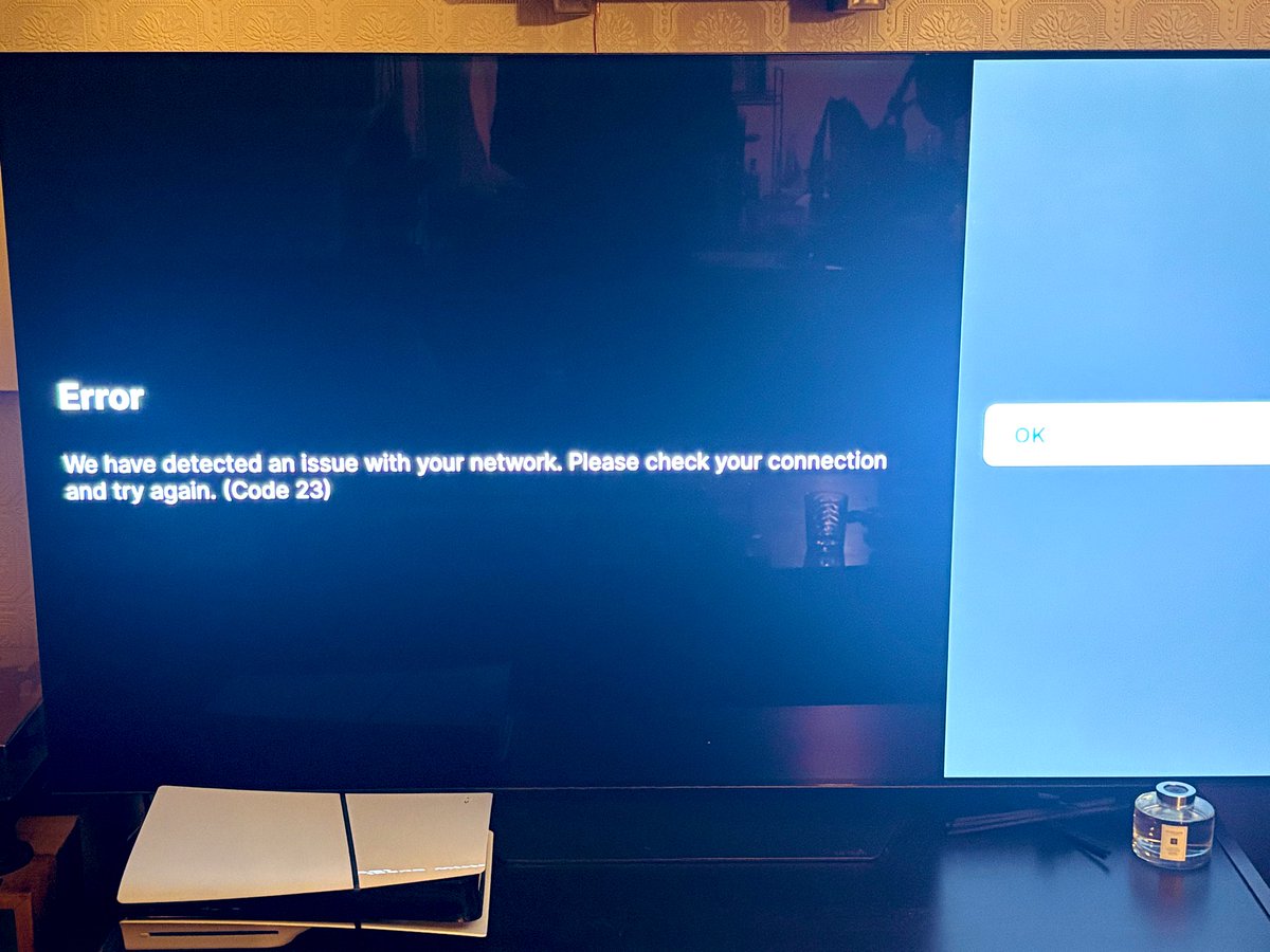 Greene_Mike's tweet photo. @Sportsnet … not my network issue… your PAID service keeps crashing all series long… #Brutal #WorldSeries #GoJays #CustomerService #DoBetter https://t.co/nnv2q3kU1f