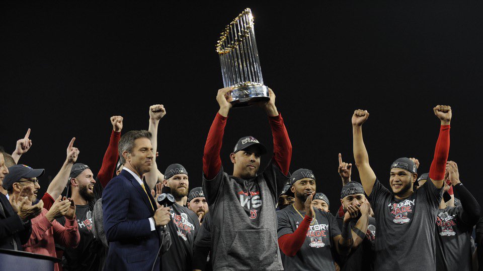 En las últimas 8 temporadas 4 de los 5 equipos del Este de la Liga Americana han llegado a la serie mundial y solo uno la ha ganado.

Los Red Sox del 2018.