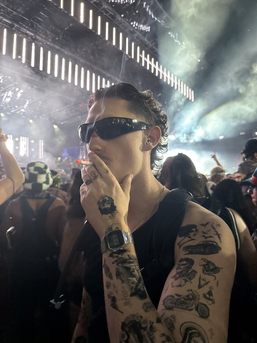 Apostle (@discoology) on Twitter photo 