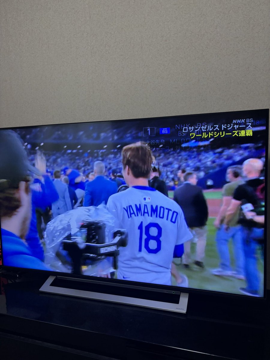 katoken8710's tweet photo. ドジャース優勝🏆

#MLB
#ドジャース
#ドジャース優勝
#ロサンゼルスドジャース https://t.co/Lu1jZDfWMe