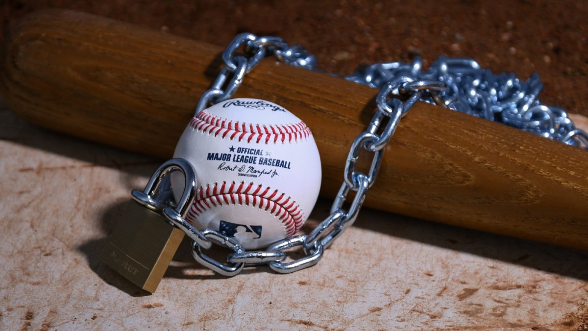 JohnSilvaJr's tweet photo. #MLBLockout @MLB #Monopoly #Dodgers https://t.co/ccNxhXU6Bf