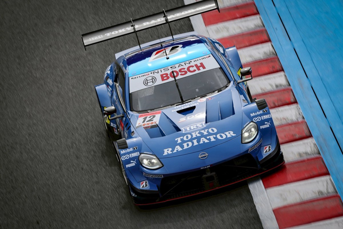 BerBaguette's tweet image. #MotegiGT300km #SuperGT

Lap 10/63 ➡️ P2

#GrandFinal #NISSAN #NISMO #IMPUL #NissanZ #TRS #BellRacing #VitamSport