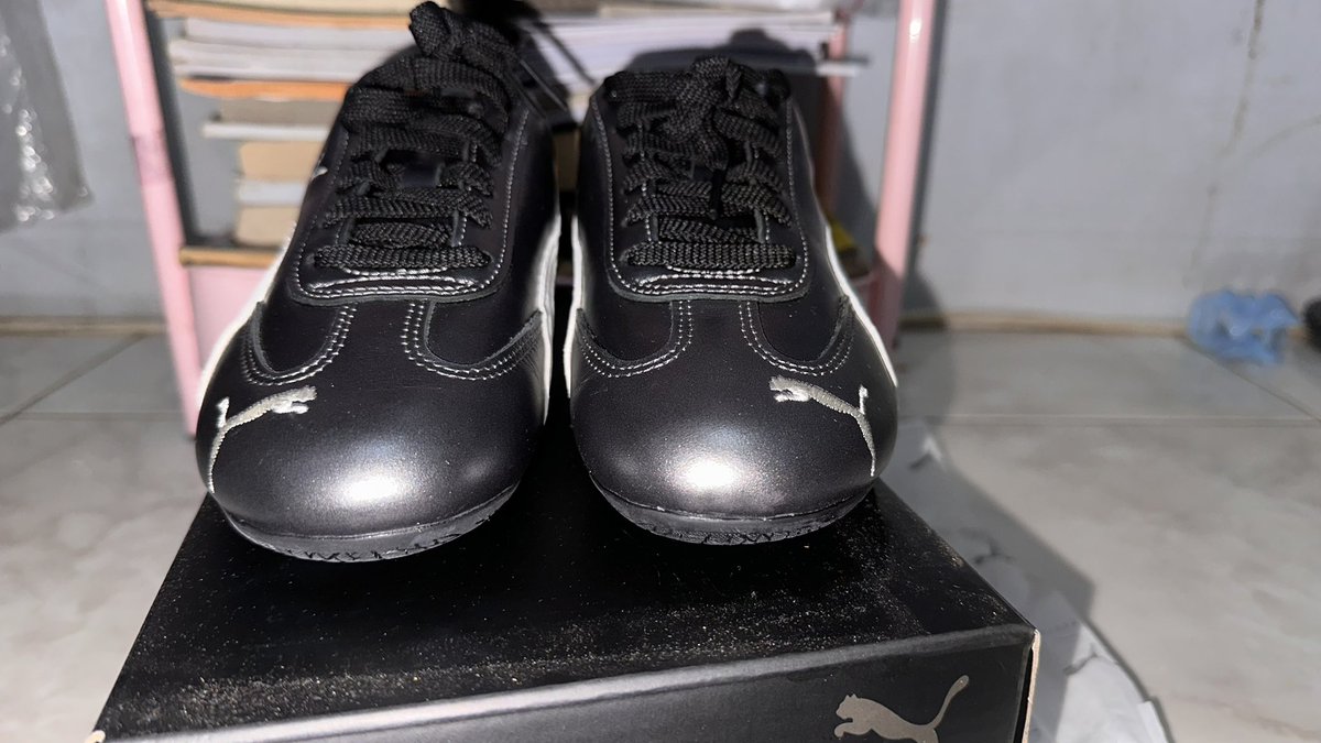 Ulum244's tweet photo. puma speedcat bener bener baru, beli di footlocker, size 37, 1.9 aja https://t.co/G6w3g8Bc0b
