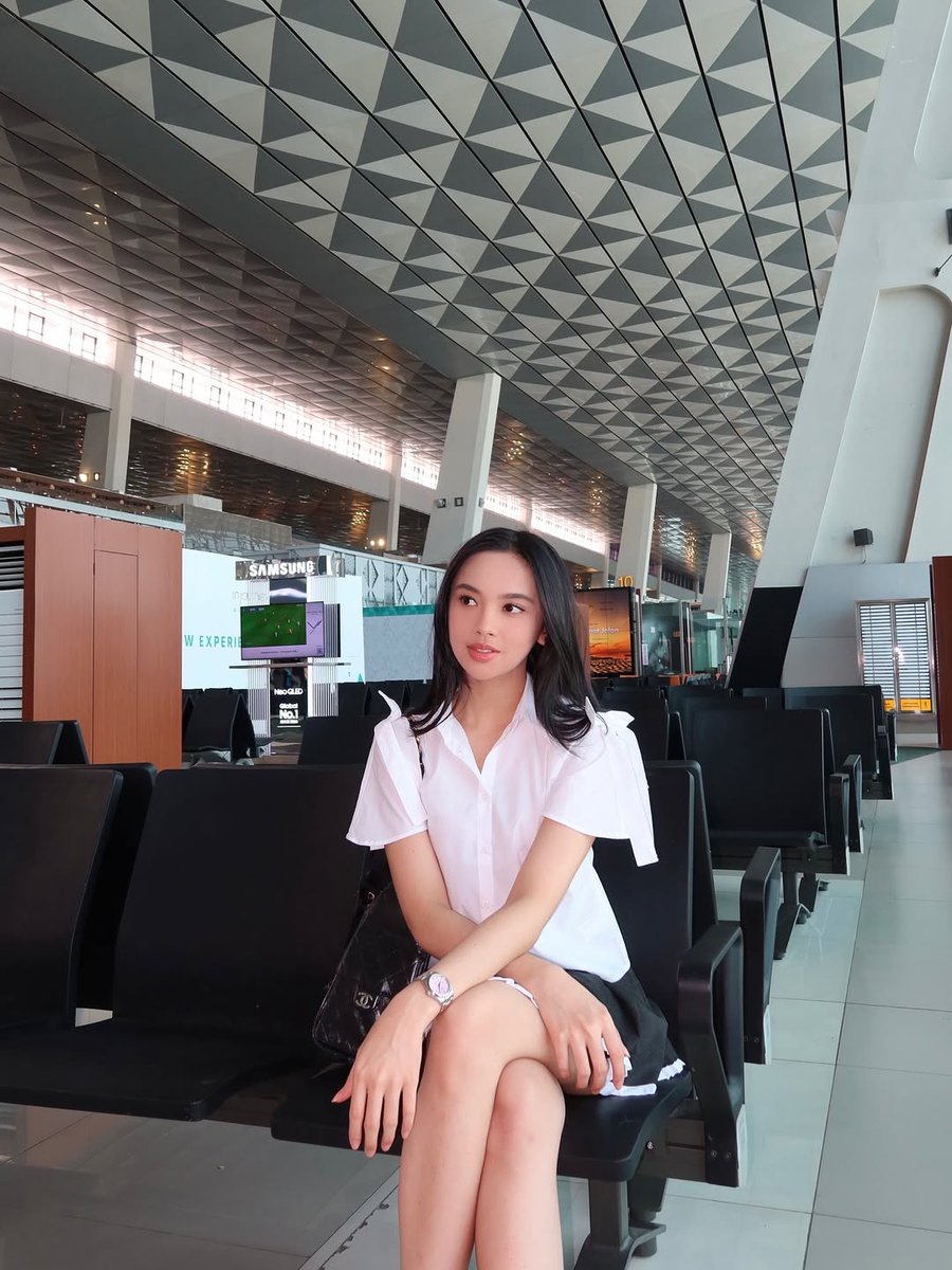 sangpengarsip's tweet photo. Lyodra. https://t.co/Y9UdQDdYbv