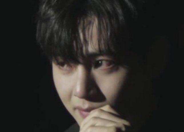 จัดอันดับของศิลปินคนโปรดที่ร้องไห้ได้เจ็บปวดที่สุด แพ้น้ำตาเขามาก เห็นกี่ครั้งก็ร้องตาม อยากจะเข้าไปกอดโอ๋แล้วบอก เก่งมากแล้ว

อันดับ 1 :