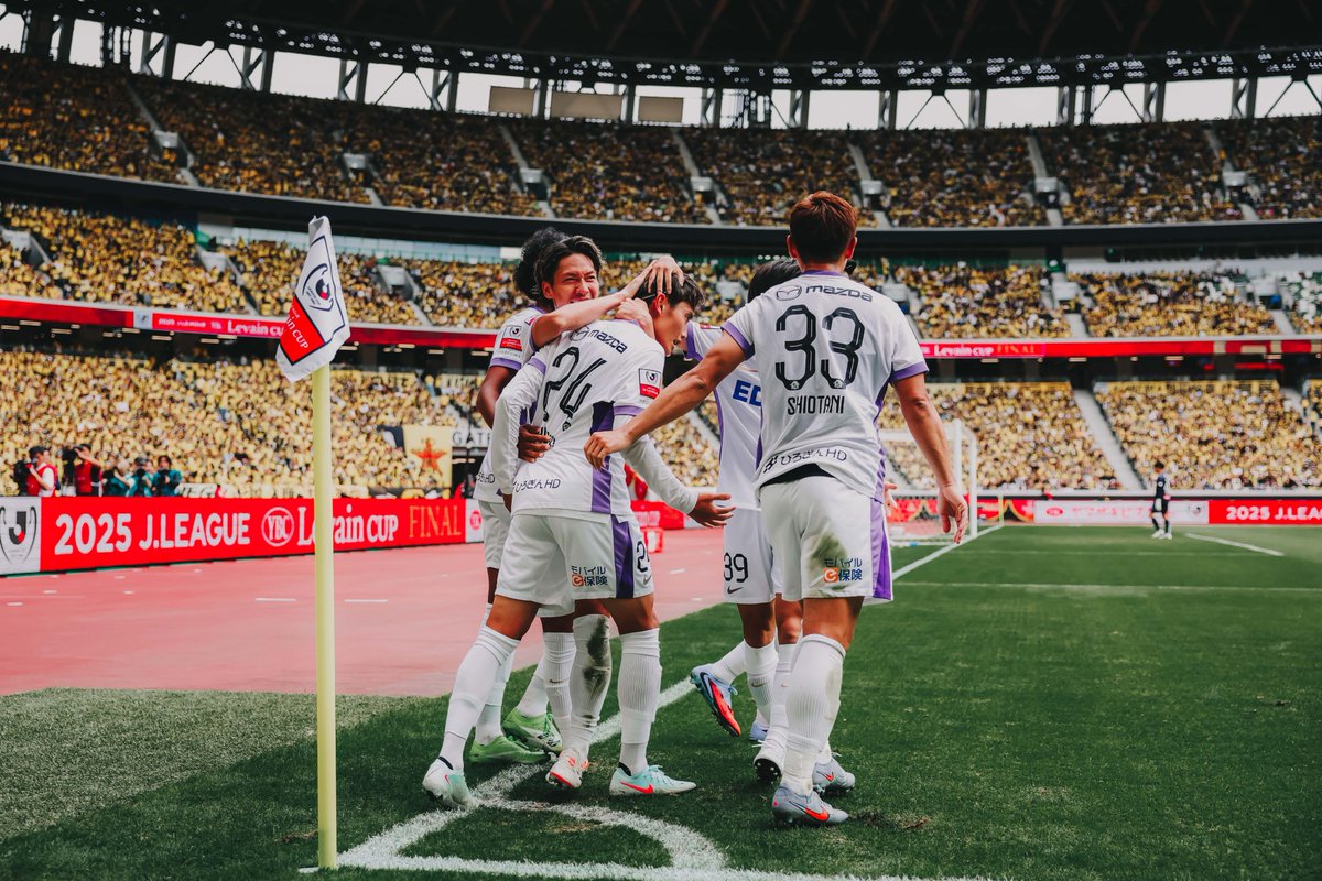 MATCH PHOTO📸📸 #東俊希 の黄金の左足🏹 #sanfrecce #超ぶちあつ