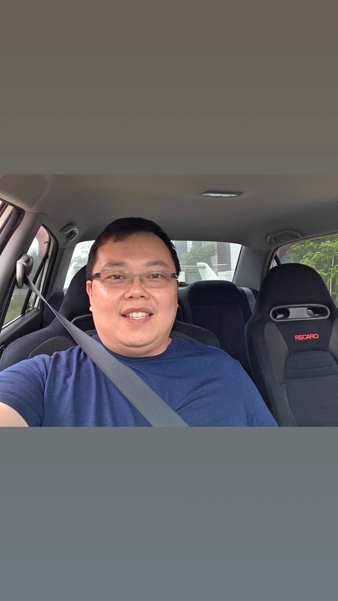 All smiles in a mechanical car today. I owned something very similar many years ago.
Makes you appreciate how far we have come with technology. 
Still a very raw and engaging car though!