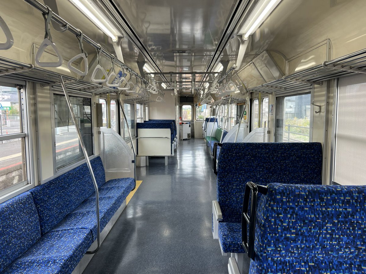 にゃんろく on X