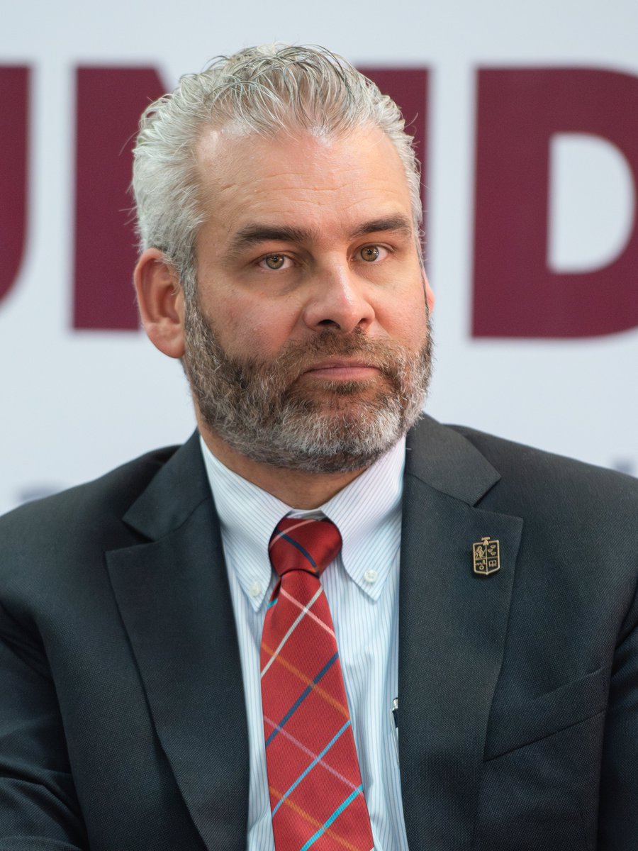 Arturo Muñoz tweet media