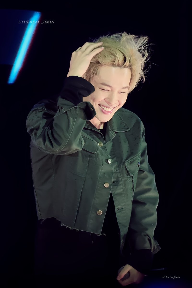 ethereal__jimin's tweet image. 251101 😋💦
#지민 #방탄소년단 #BTS #JIMIN