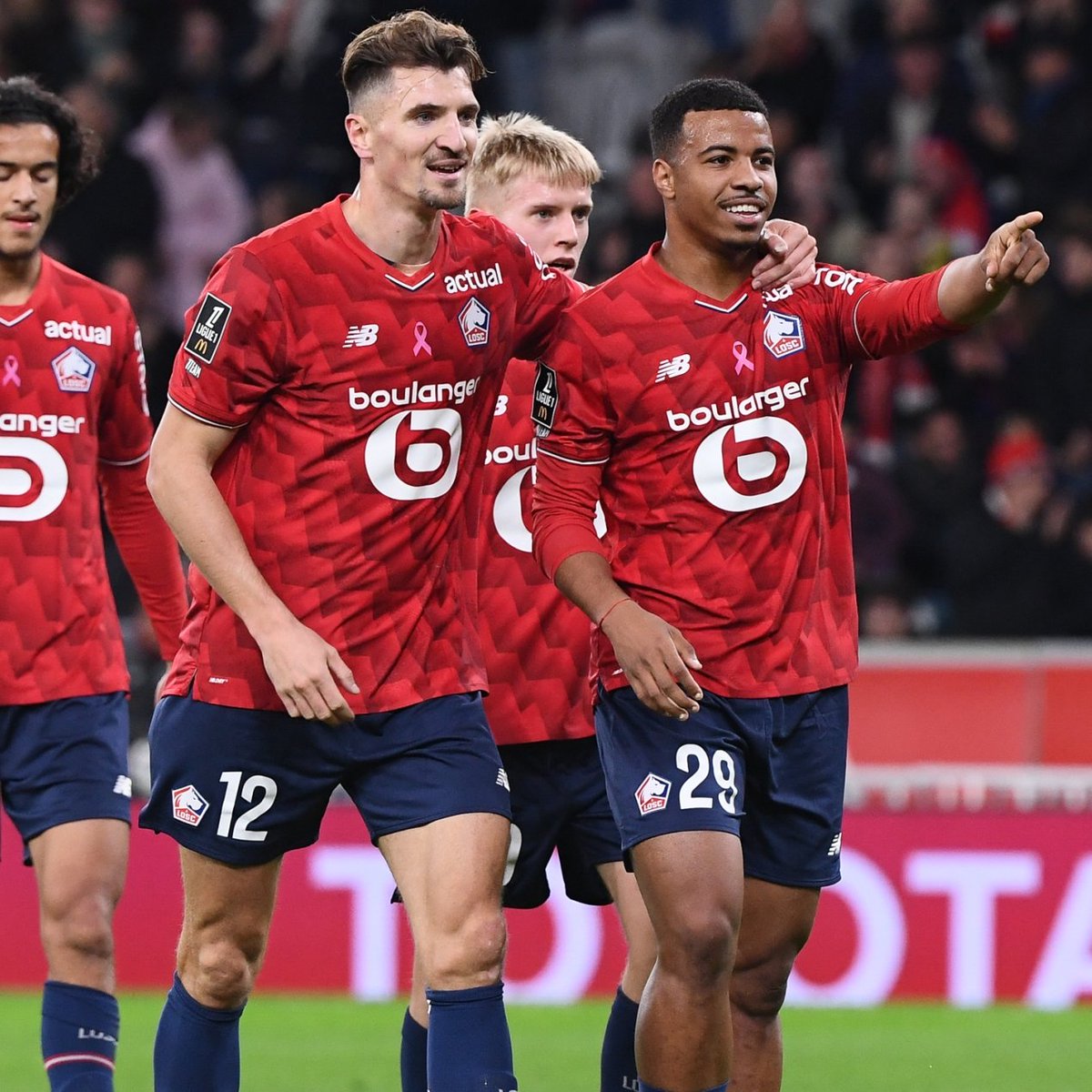 🚨  𝗠𝗔𝗧𝗖𝗛𝘿𝘼𝙔

⚽️  LOSC 🆚 ANGERS
🏆  <a href="/Ligue1/">Ligue 1 McDonald's</a>  (Journée 11)
🕔  17h15
🏟️  Decathlon Arena
👥  50 187 places
📺  <a href="/ligue1plus/">L1+</a>

#Losc #Lille #LOSCSCO